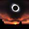 En el 2023 ocurrirá un raro fenómeno en el cielo: 2 eclipses en 1