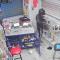 VIDEO. Visita ladrón tienda de celulares